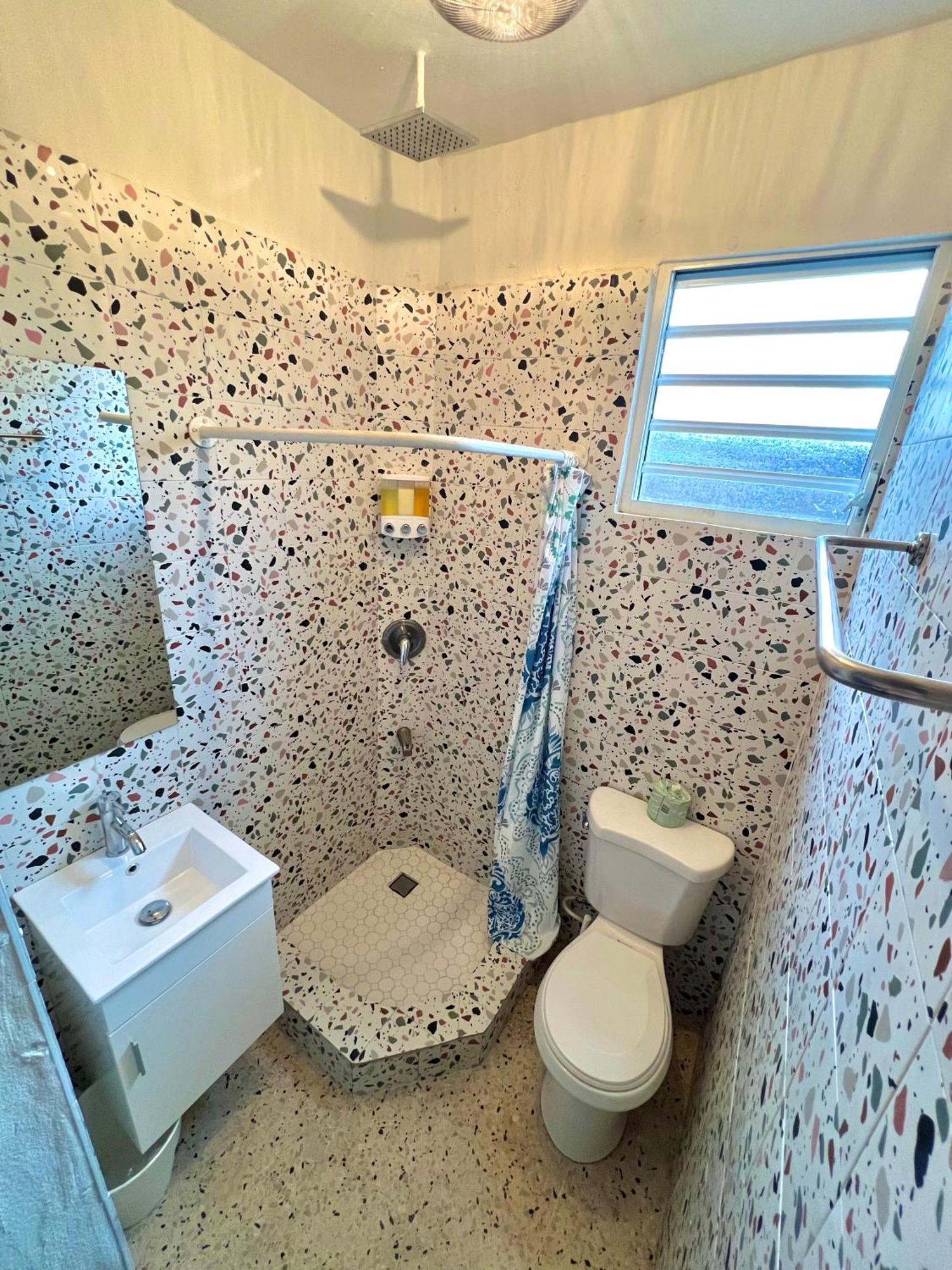 Casa Cecilia Pr Apartment Сан Хуан Екстериор снимка